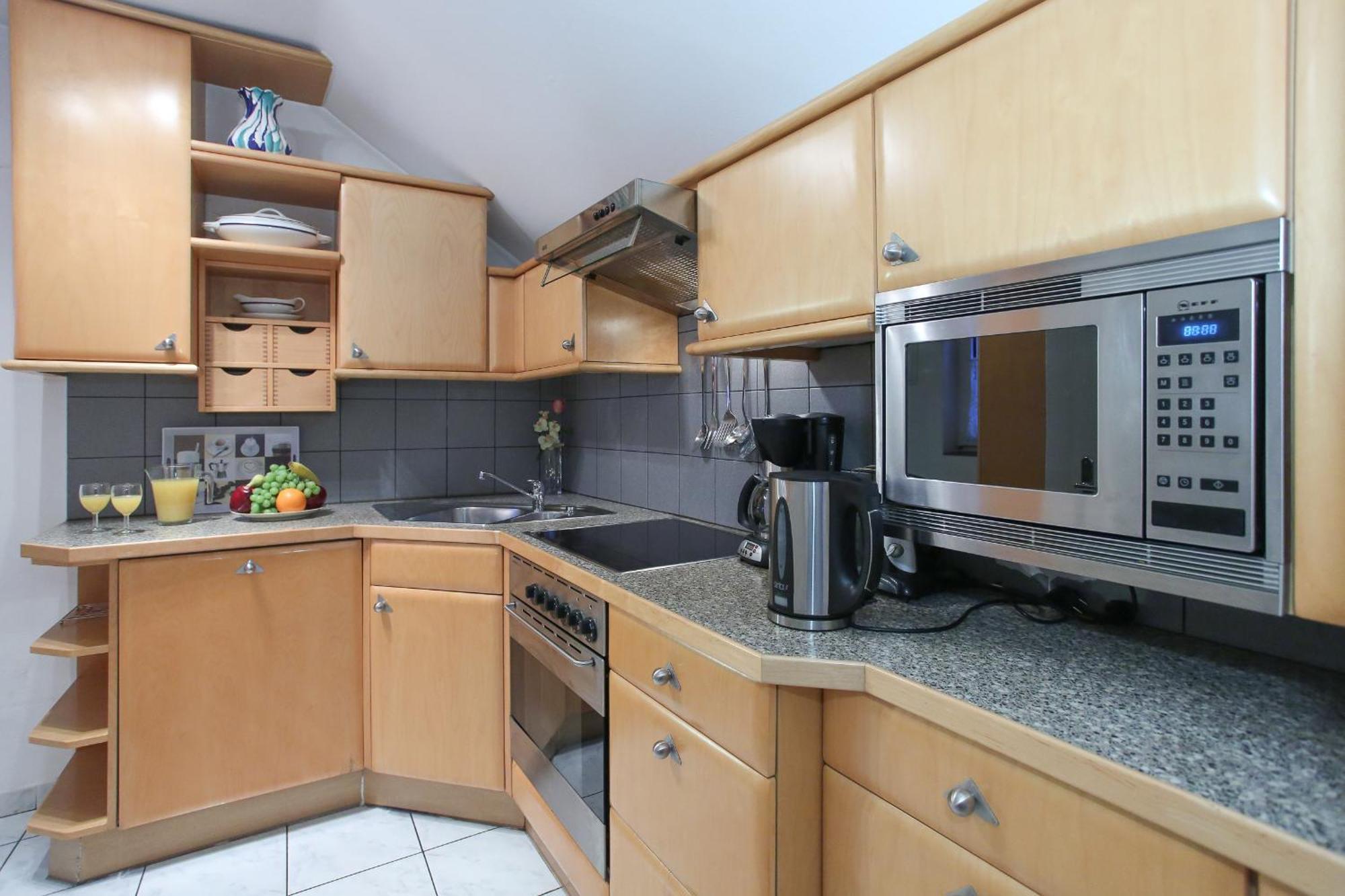 Mozart Apartament *