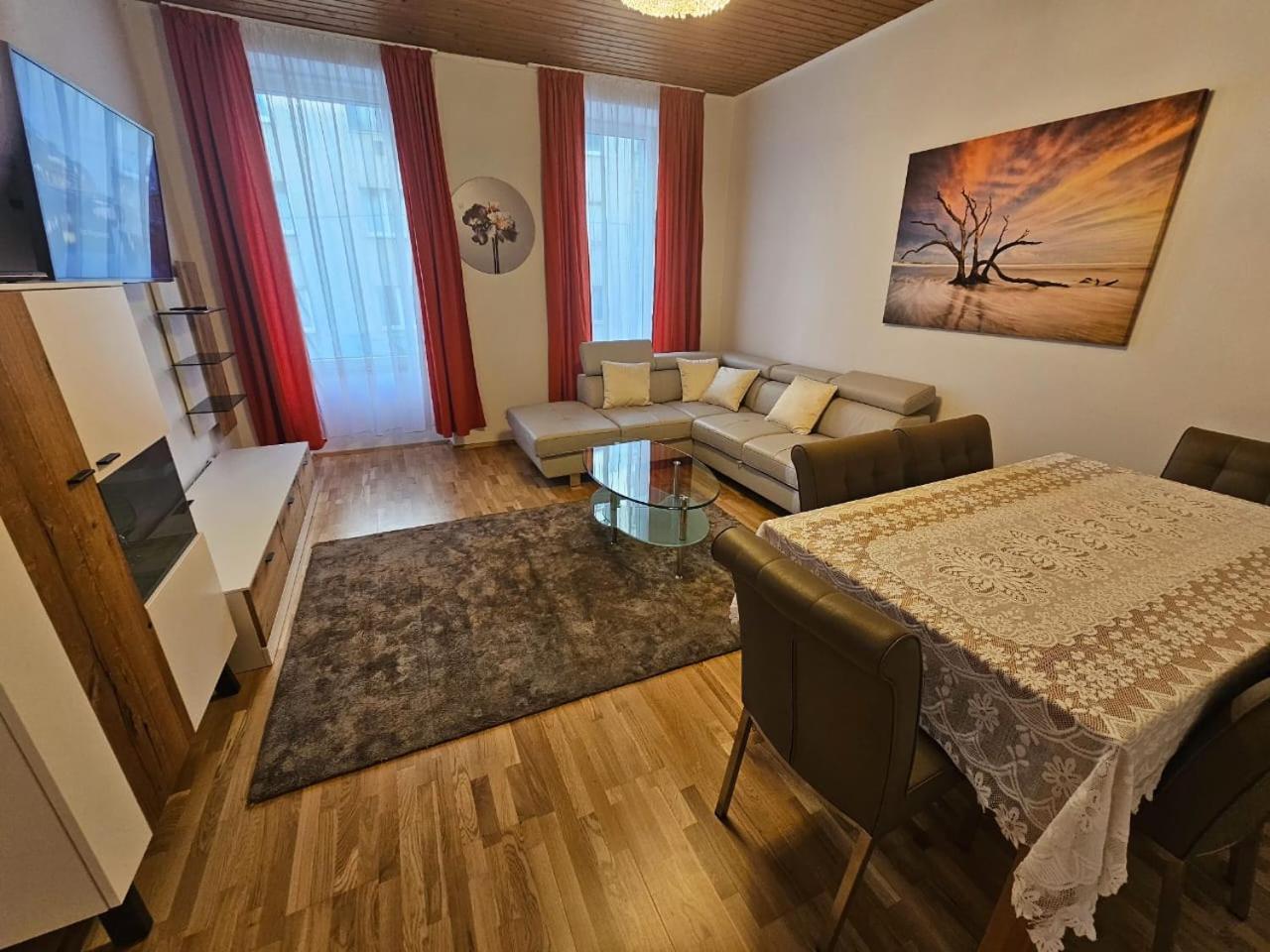 Mozart Apartament