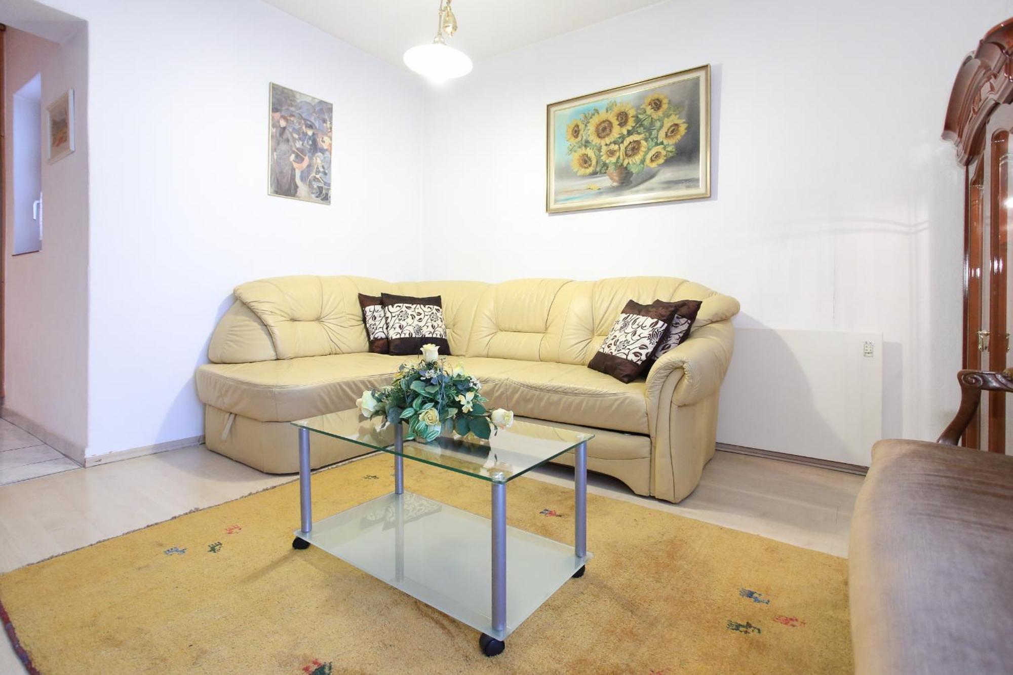 Classic I Close To Main Station I 10 Minutes To Belvedere Apartament