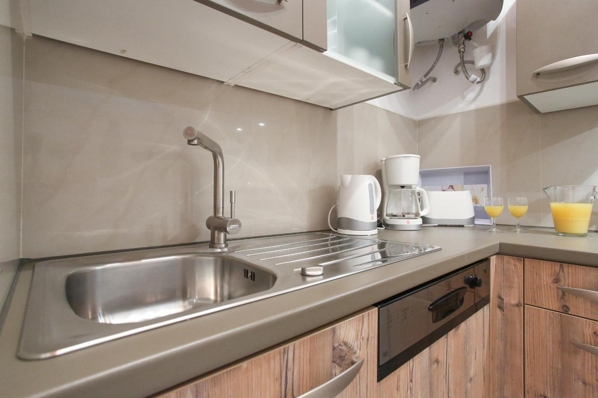 Appartamento Classic I Close To Main Station I 10 Minutes To Belvedere Vienna
